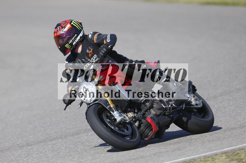 /06 08.04.2026 Cornu Master School ADR/Gruppe blau/54